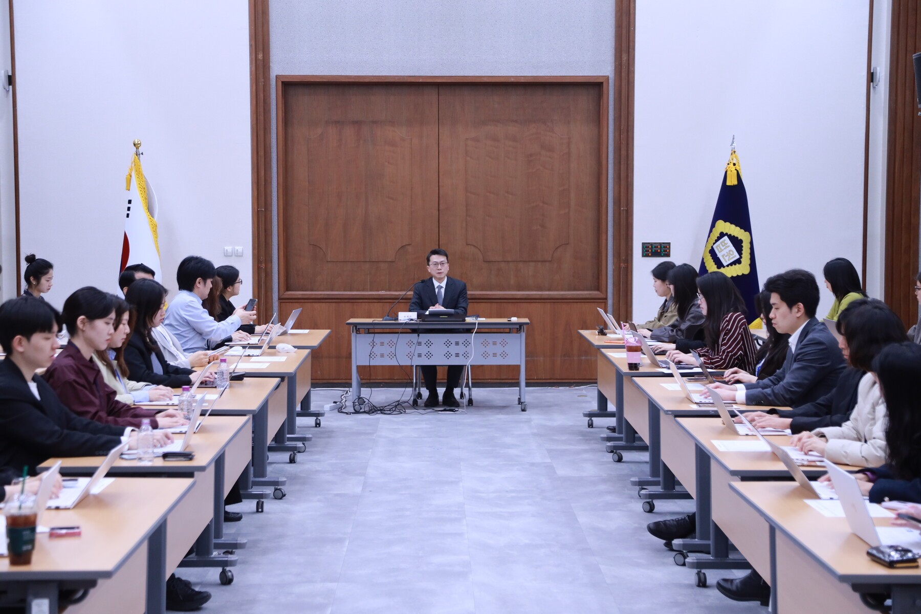 서울고법 “윤 전 대통령 내란 사건 재판 신속 진행할 것”