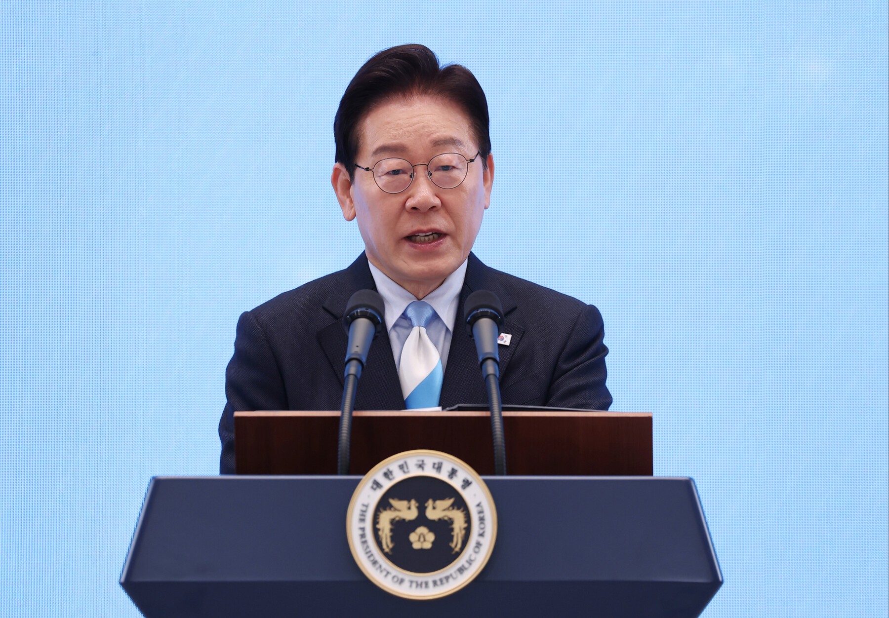 이재명 대통령 “조작기소 특검, 시기·절차 국민 의견 수렴해야”