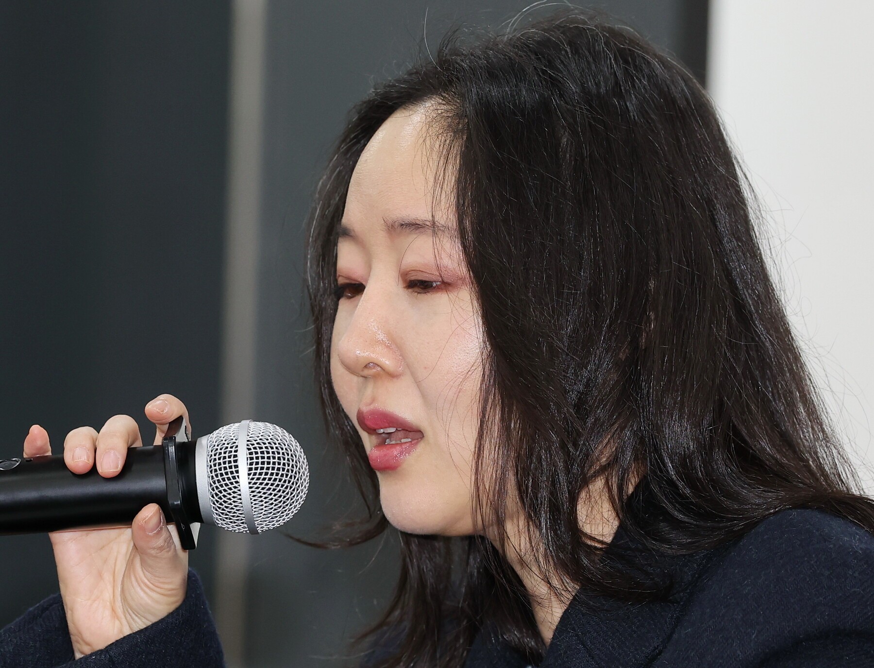 “그만 끝내자” 민희진 제안했지만… 여전한 공방